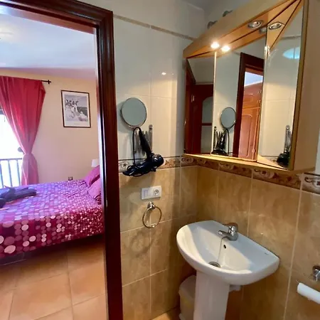 Проживание в семье Bedroom Medanomar 1 Эль-Медано